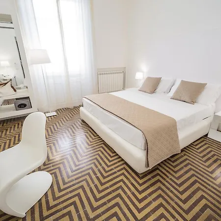 Boutique Luxury & Design