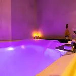 Boutique Luxury & Design