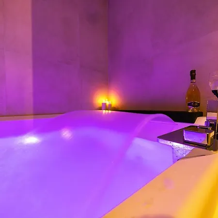 Boutique Luxury & Design